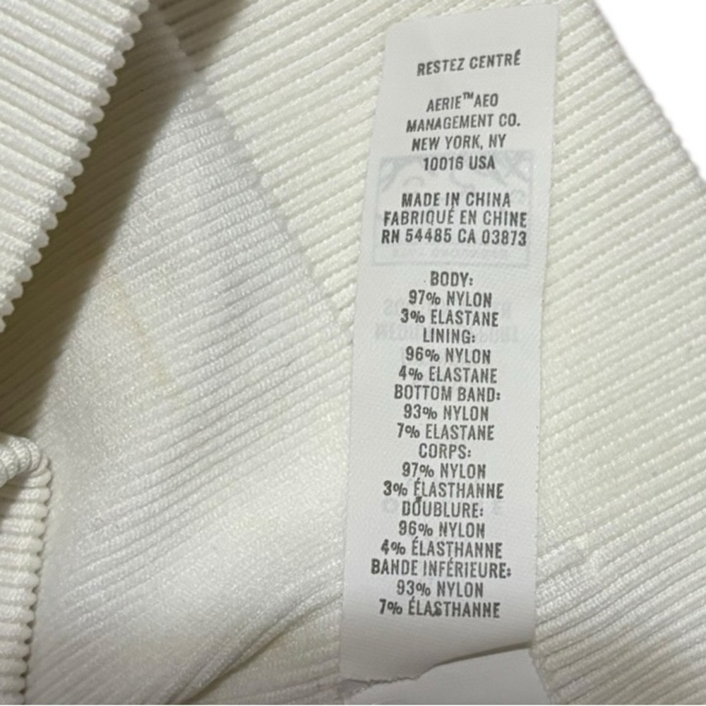 Aerie Women's White and Blue spor bra - Picture 5 of 5